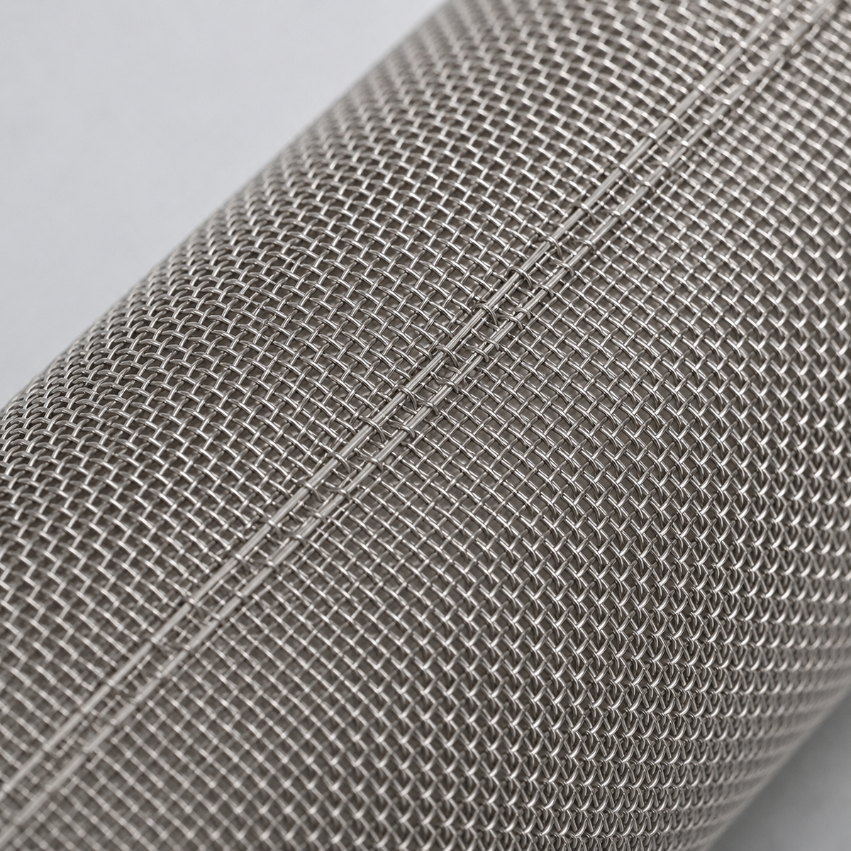 Wire mesh filter cylinders detail